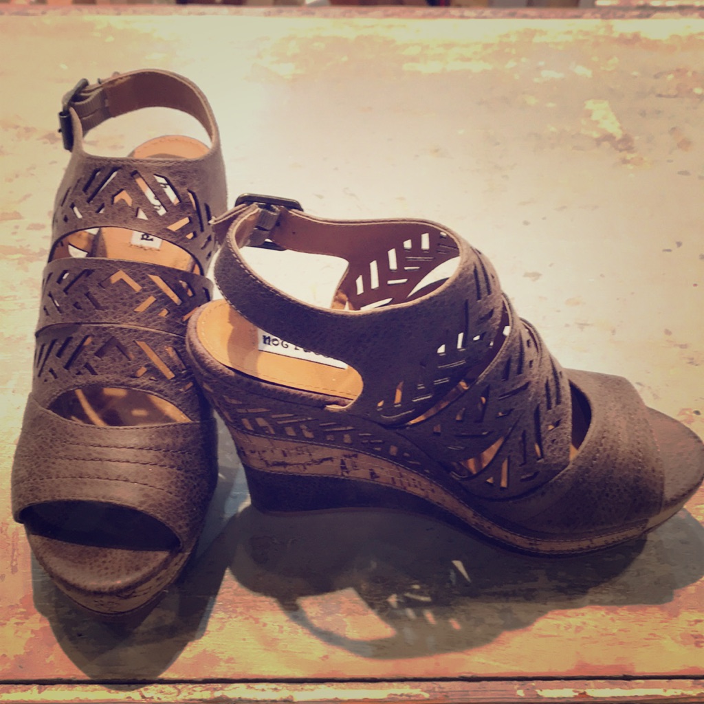 Dye Cut Wedges